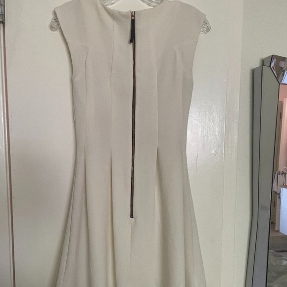 TOPSHOP Textured Dress - Picture 7 of 8